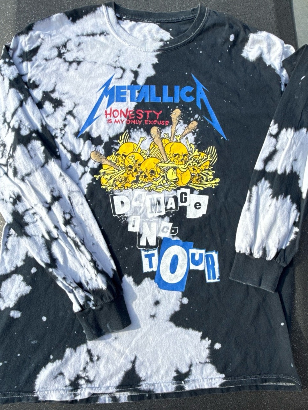 Adult Long Sleeve Tie-Dye Tour Shirt - Black & White Medium